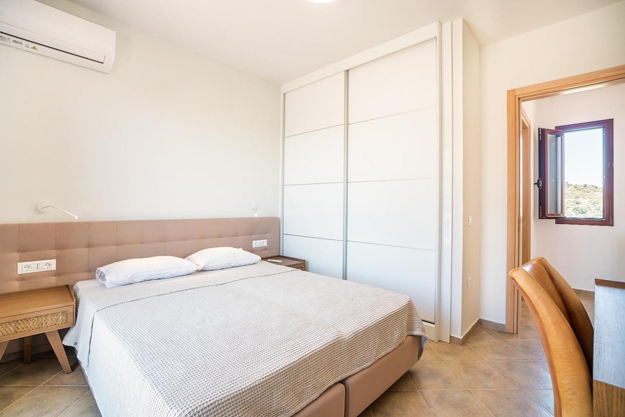 Sky Hills Villa Psinthos Bagian luar foto